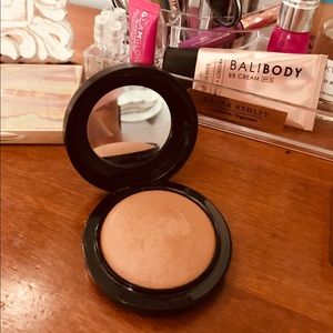 MAC bronzer *give me sun!*